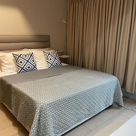 1 Bedroom Condo Uptown Parksuites Bgc, High Floor, Morning Sun Manila Eksteriør bilde