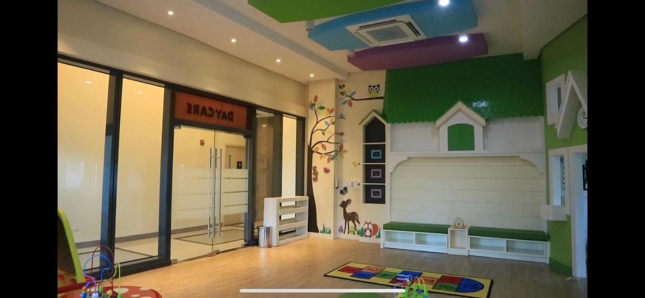 1 Bedroom Condo Uptown Parksuites Bgc, High Floor, Morning Sun Manila Eksteriør bilde
