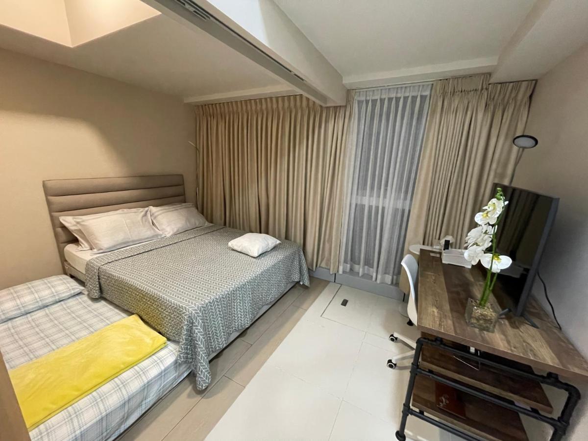 1 Bedroom Condo Uptown Parksuites Bgc, High Floor, Morning Sun Manila Eksteriør bilde